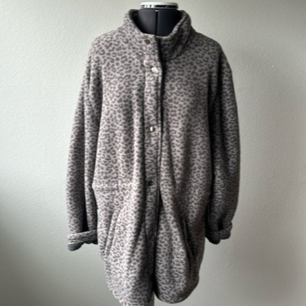 Basic Editions coat faux fur animal print warm size XL shades of gray